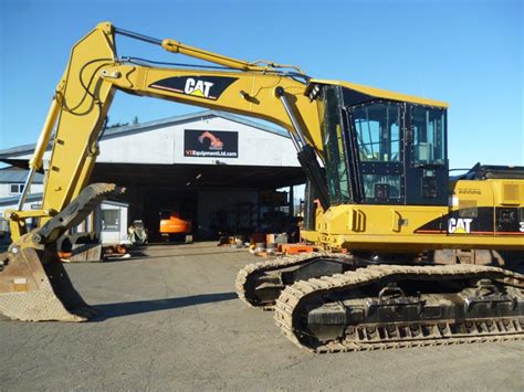 used mini excavators in oregon|mini caterpillar for sale oregon.